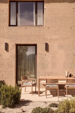 Muir Outdoor Dining Table -Saffron + Poe 10373 Jack outdoor dining chair armrest 10401 Jack outdoor dining chair 210216 10217 10218 Jack outdoor dining table Saffron and Poe Ethnicraft