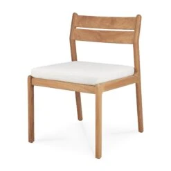 Muir Outdoor Dining Chair 21 Muir Outdoor Dining Chair -Saffron + Poe 10401 Jack outdoor dining chair teak Off White fabric 56x60x81 front cut Saffron and Poe Ethnicraft