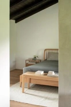 Mendocino Bed - White Oak -Saffron + Poe 51245 Spindle bedside table 51246 51247 51248 51249 Spindle bed 51530 51531 51532 51533 Bok bench Saffron and Poe Ethnicraft 91529337 8e87 4ace 996a 0ac267ee97d8