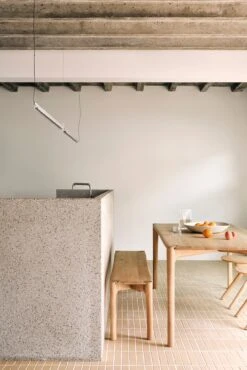 Ubud Dining Table - White Oak -Saffron + Poe 51325 51326 51327 51328 51329 51330 PI dining table 51321 51322 51323 51324 PI bench Saffron and Poe Ethnicraft