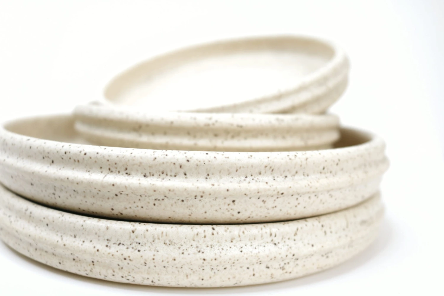 Hunny Ceramic Dinner Plates - Almond Spice (Set Of Two Pieces) 3 Hunny Ceramic Dinner Plates - Almond Spice (Set Of Two Pieces) - Image 3