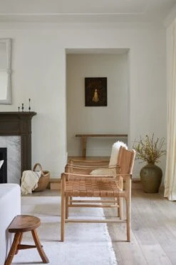 Safari Lounge Chair - Beige -Saffron + Poe Chantelle Shoot StyledPhoto Leather Safari Chair Saffron Poe