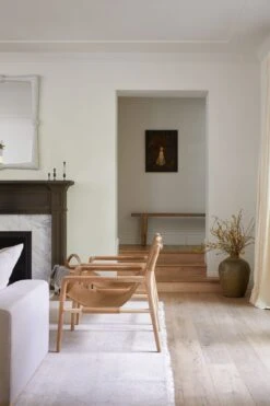 Leather Sling Lounge Chair -Saffron + Poe Chantelle Shoot Styled Photo Leather Sling Chair Saffron Poe