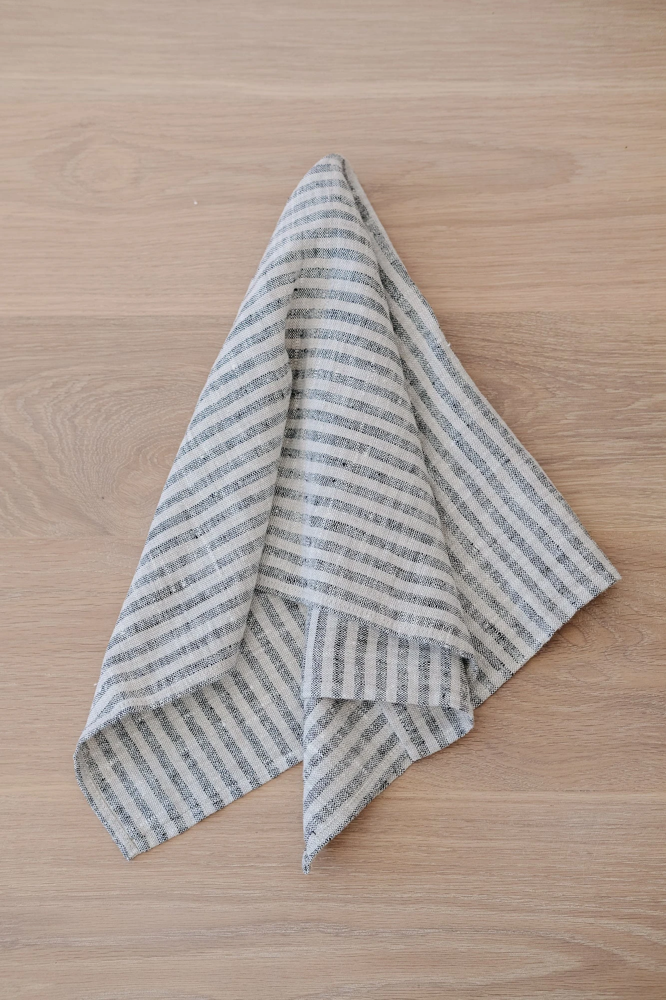 Small Stripe Linen Hand Towels (Set Of 2) 1 Small Stripe Linen Hand Towels (Set Of 2)