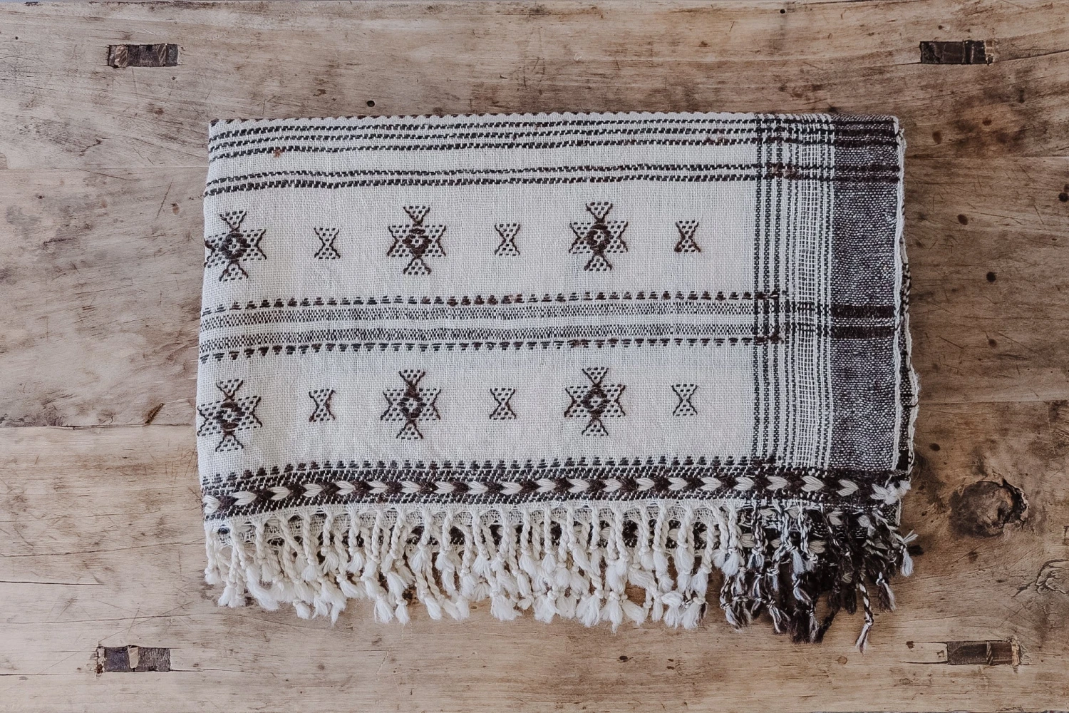 Handwoven Bhujodi Bed Throw - Natural 1 Handwoven Bhujodi Bed Throw - Natural