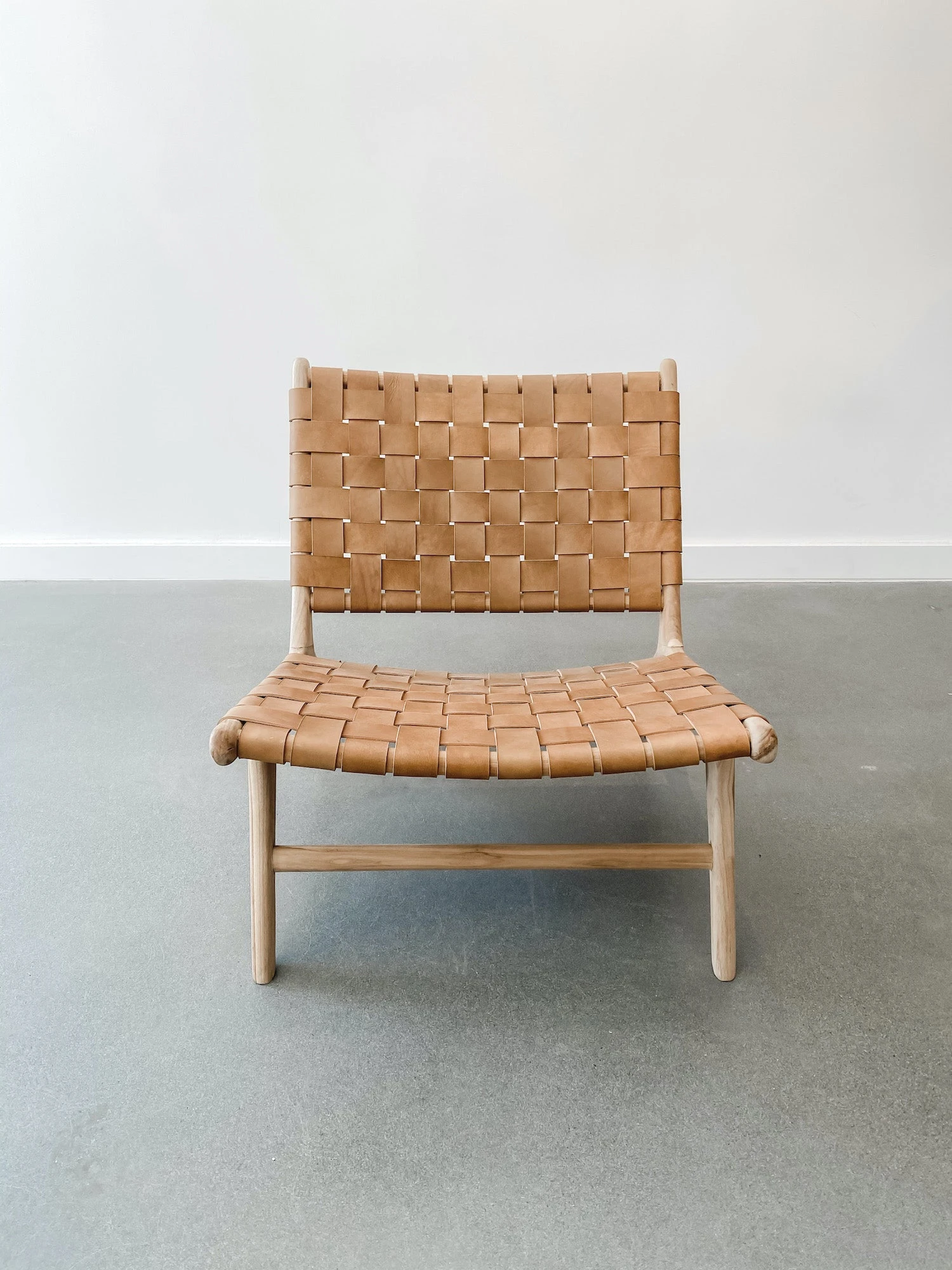 Woven Leather Lounge Chair - Beige 5 Woven Leather Lounge Chair - Beige - Image 5