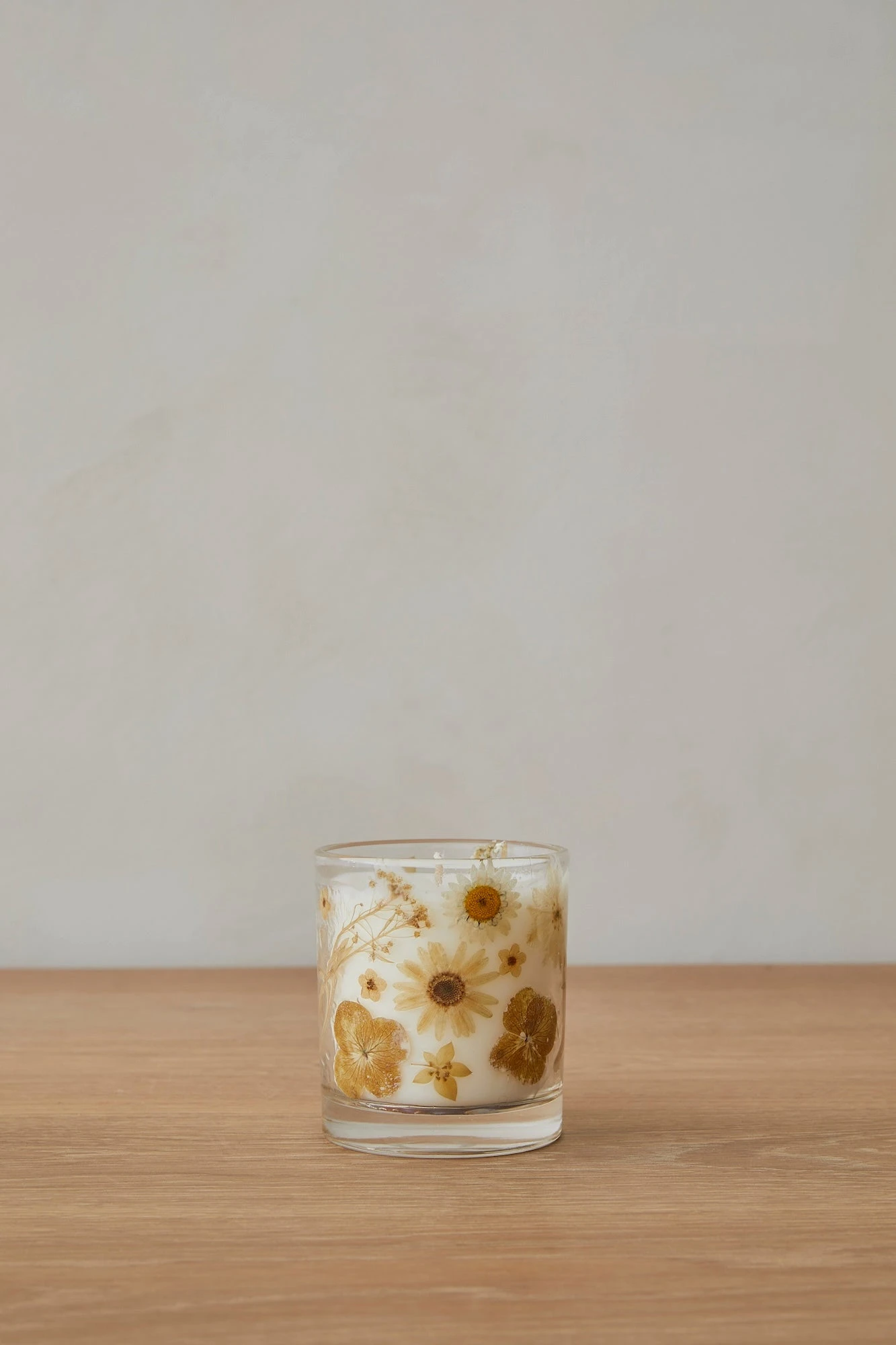 Bloom Candle 2 Bloom Candle - Image 2