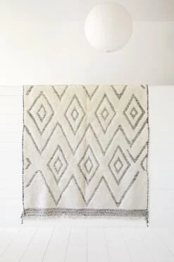 No. 23 - Beni Ourain Rug - 7' X 11"