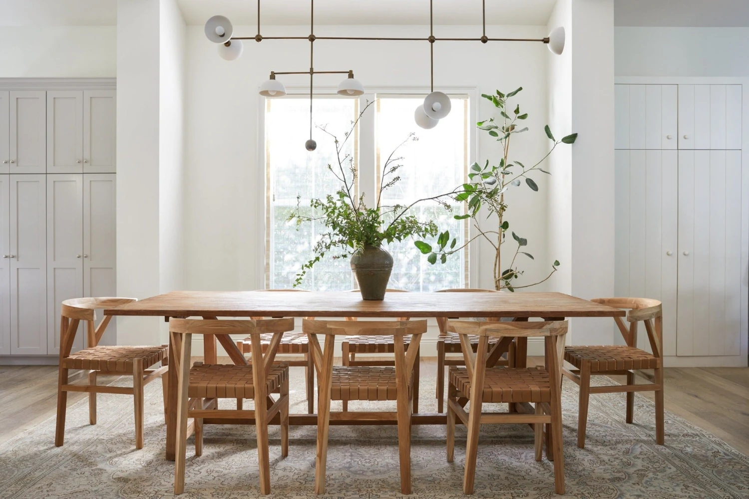 Woven Leather Wishbone Dining Chair - Second Quality 4 Woven Leather Wishbone Dining Chair - Second Quality - Image 4