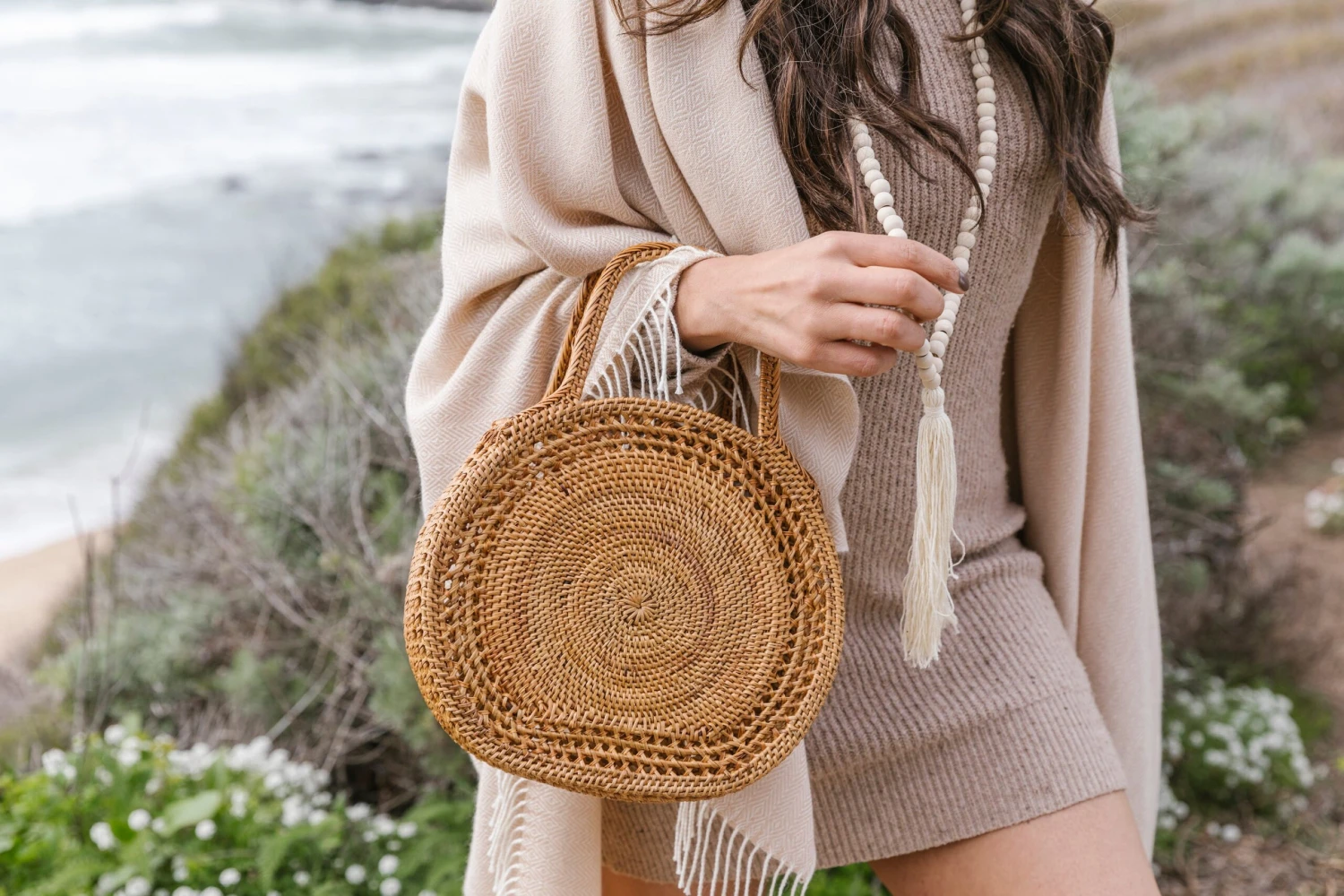 Baby Alpaca Throw - Beige 4 Baby Alpaca Throw - Beige - Image 4