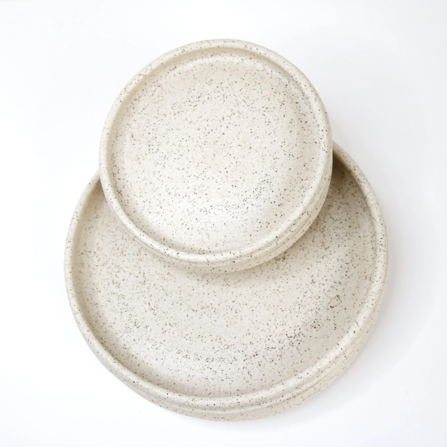 Hunny Ceramic Dinner Plates - Almond Spice (Set Of Two Pieces) 1 Hunny Ceramic Dinner Plates - Almond Spice (Set Of Two Pieces)